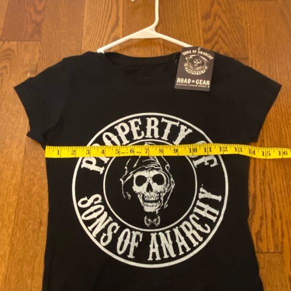 Sons of Anarchy Women Graphic Tee T-shirt Black Fitted NWT Size small - Picture 6 of 7